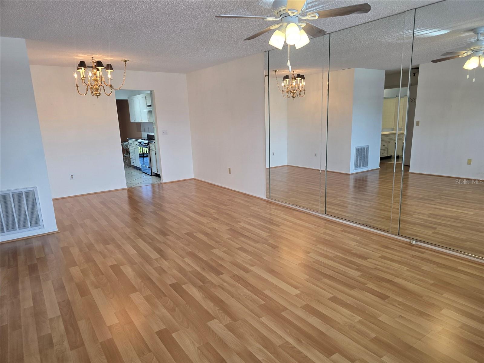 TERRACE PARK OF FIVE TOWNS - Residential