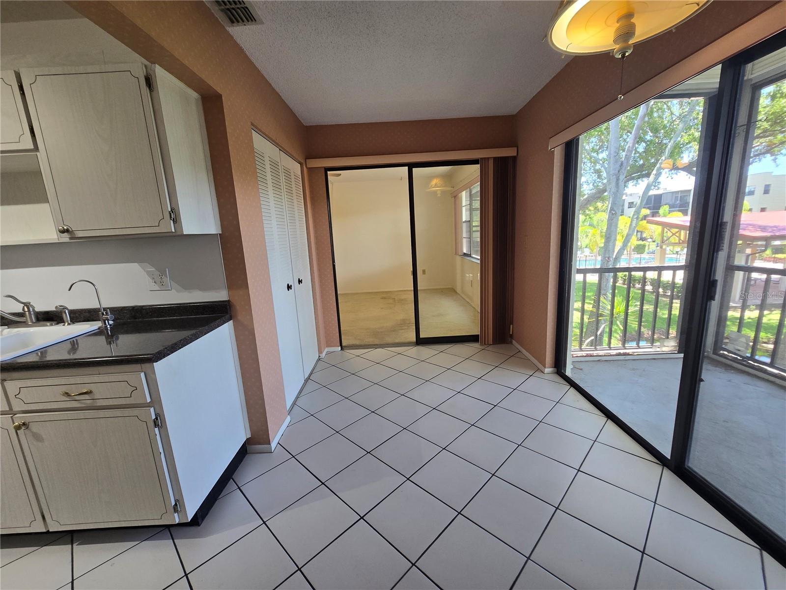 TERRACE PARK OF FIVE TOWNS - Residential