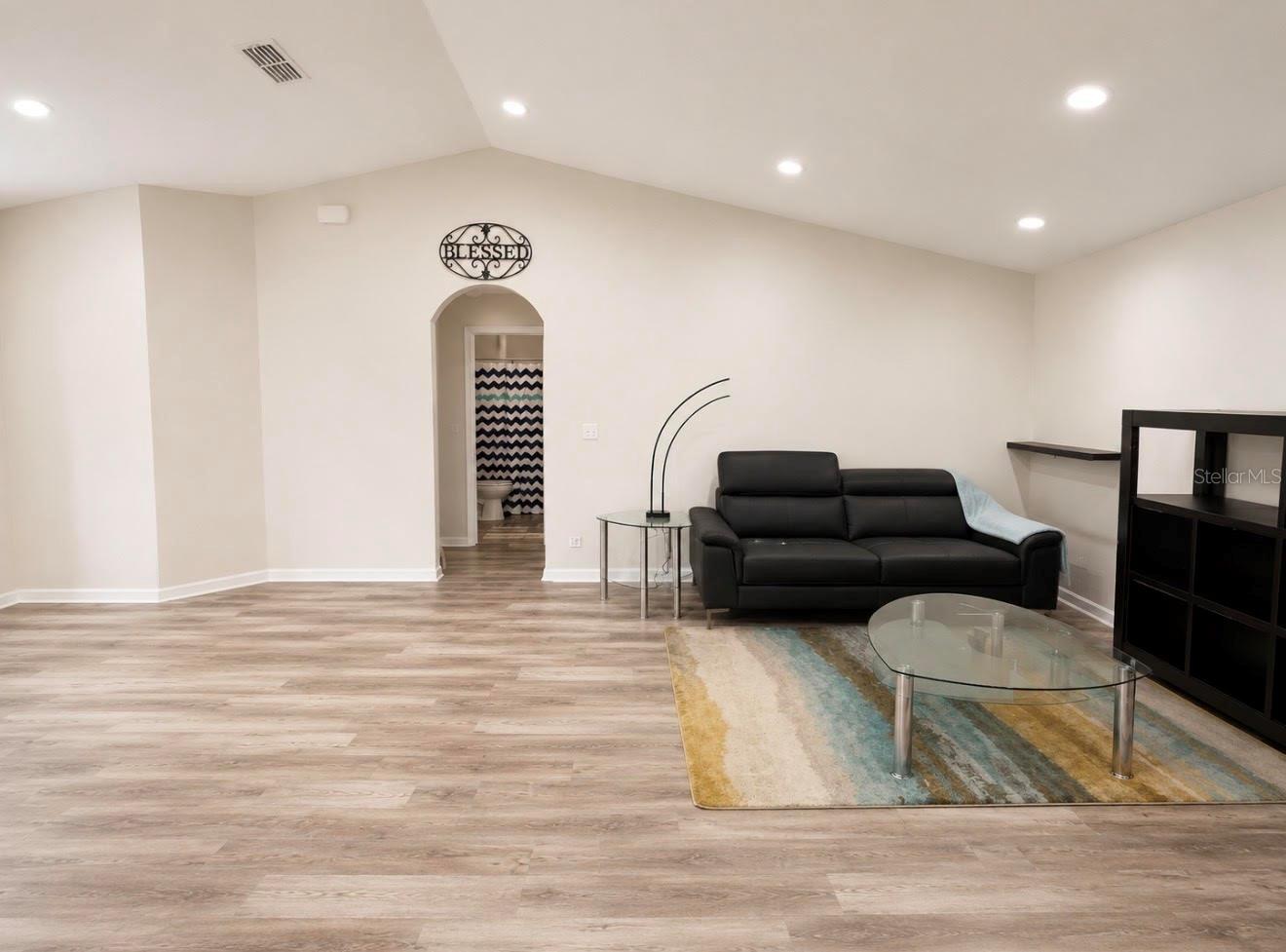 VALENCIA HEIGHTS ADD - Residential