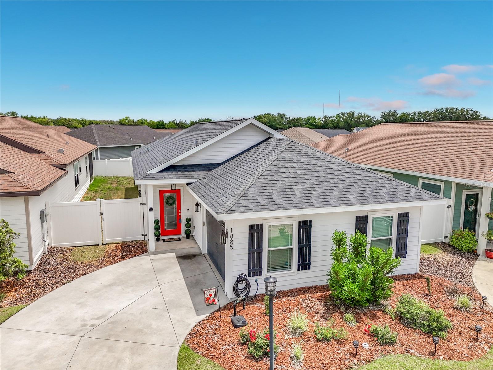 Built in 2020, this 3-bedroom, 2-bath home in Newberry's Countryway community offers modern construction and thoughtful design in a quiet, established neighborhood. With 1,372 square feet of heated living space and a 2-car attached garage, this is a move-in ready opportunity that is hard to overlook.
Inside, the open-concept living and dining combination flows naturally and feels larger than its footprint suggests. High ceilings add to the airy feel, and vinyl flooring runs throughout for easy maintenance and a clean, cohesive look. The split bedroom layout offers privacy for the primary suite, which features a walk-in closet and a bathroom with a separate tub and shower stall. The two additional bedrooms each have built-in closet storage, and a dedicated library space adds flexibility for a home office, reading room, or study.
The kitchen is well-equipped with a convection oven, dishwasher, microwave, refrigerator, and a tankless water heater for energy-conscious living. Washer and dryer hookups are included, and the home sits in Flood Zone X, meaning no flood insurance is required.
Located in Newberry with easy access to Newberry Road and the amenities of West Gainesville, this home offers the breathing room and value of a smaller community without sacrificing convenience.