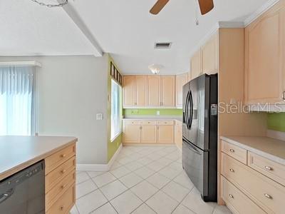 FORESTBROOK I CONDO - Residential Lease