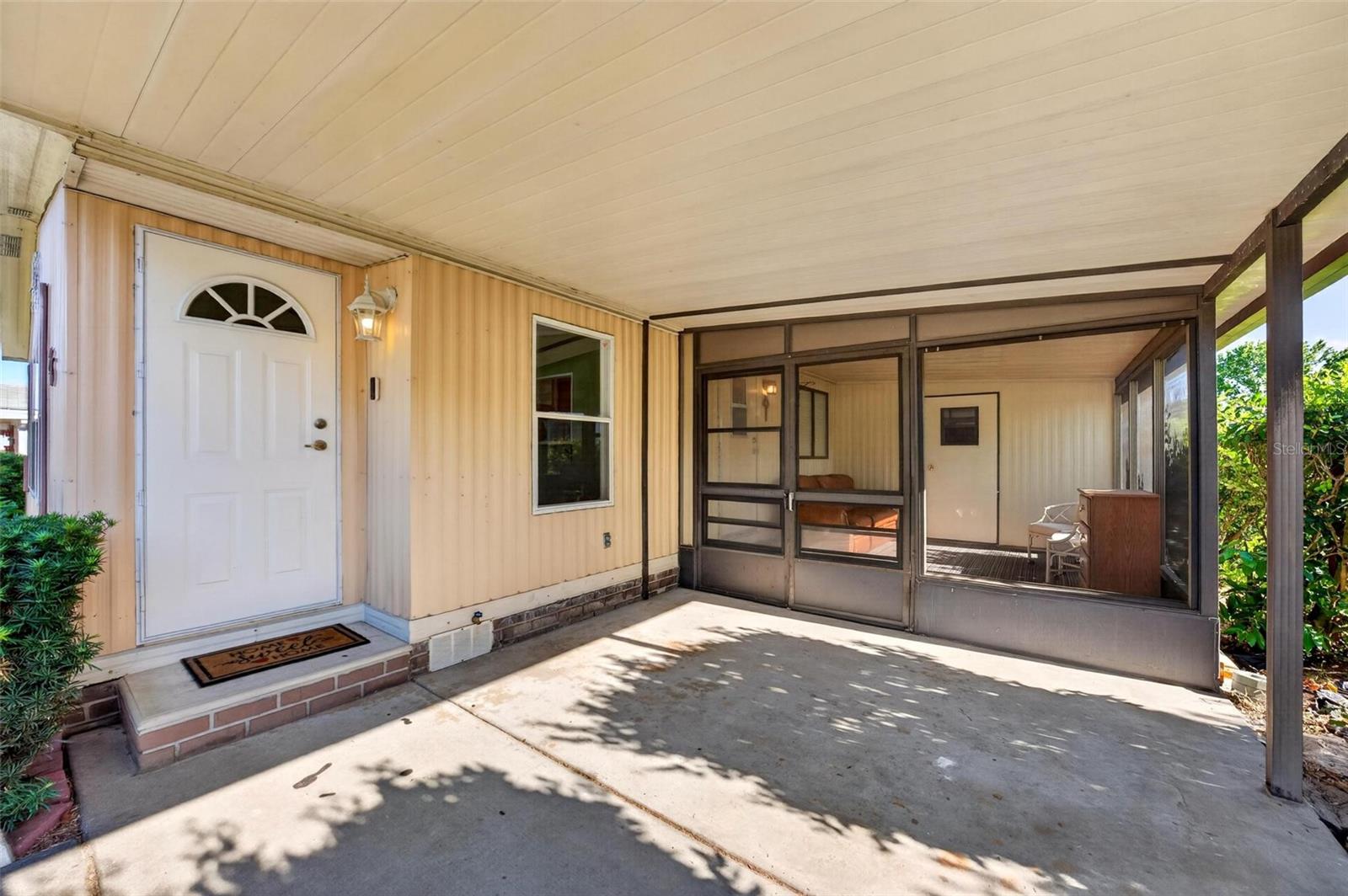 LADY LAKE ORANGE BLOSSOM GARDENS UNIT 06 - Residential