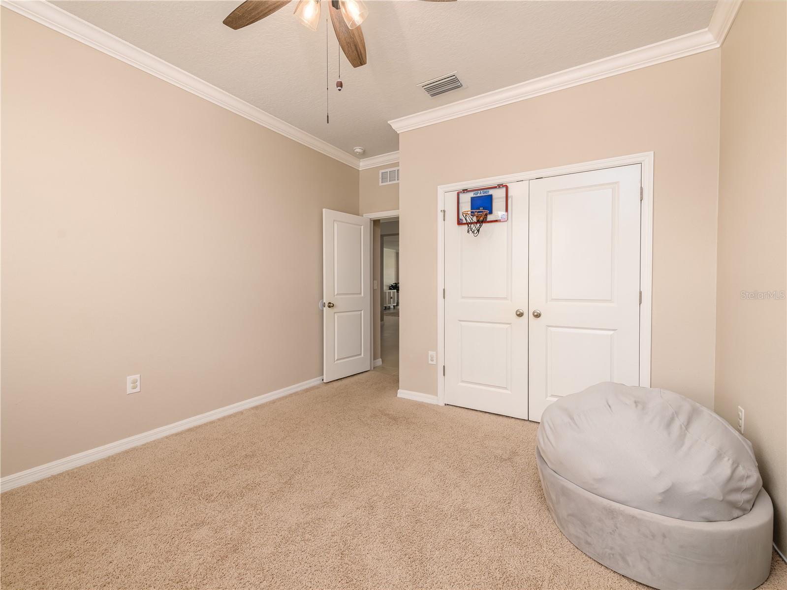 SILVERADO RANCH - Residential