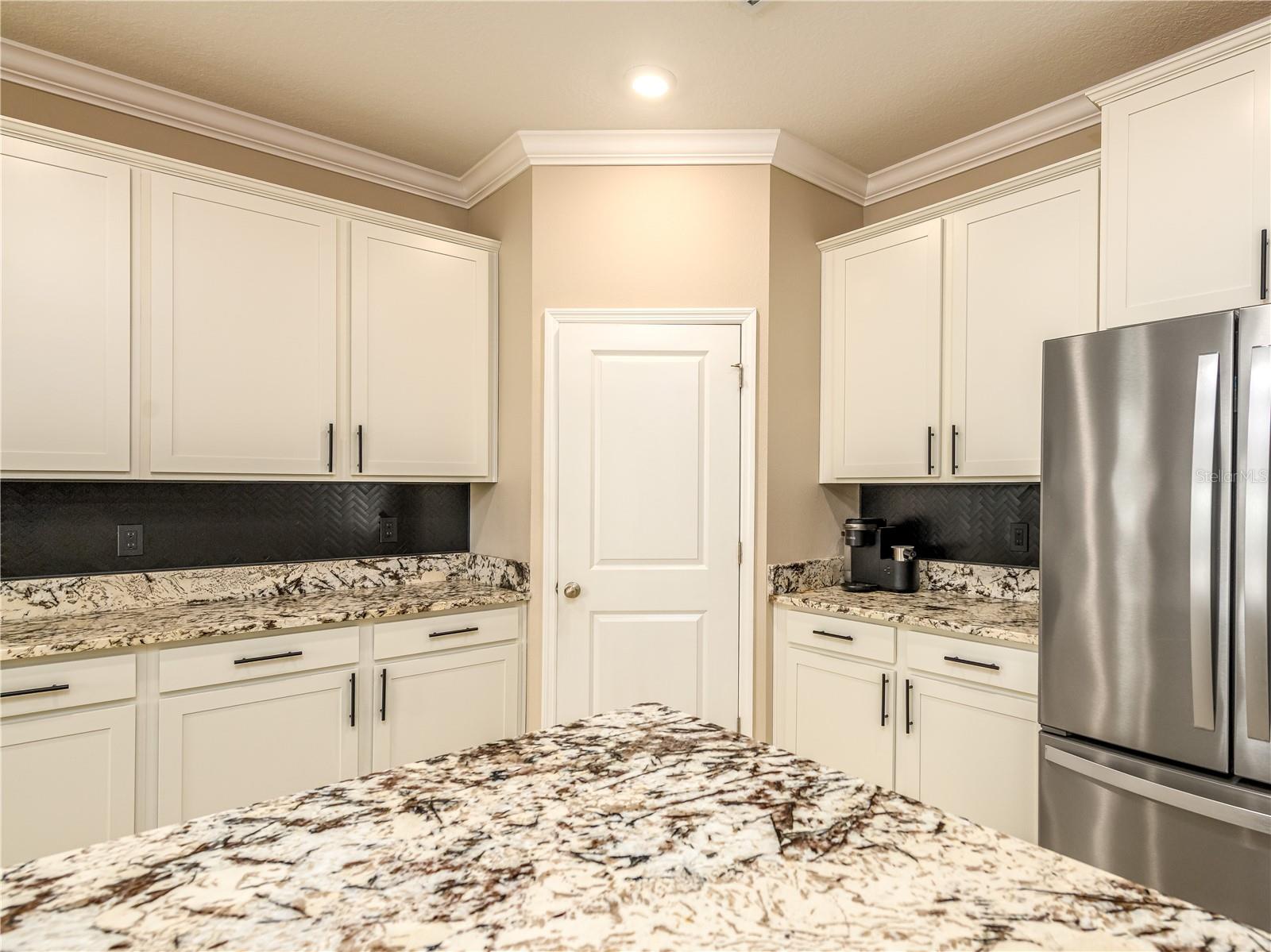 SILVERADO RANCH - Residential
