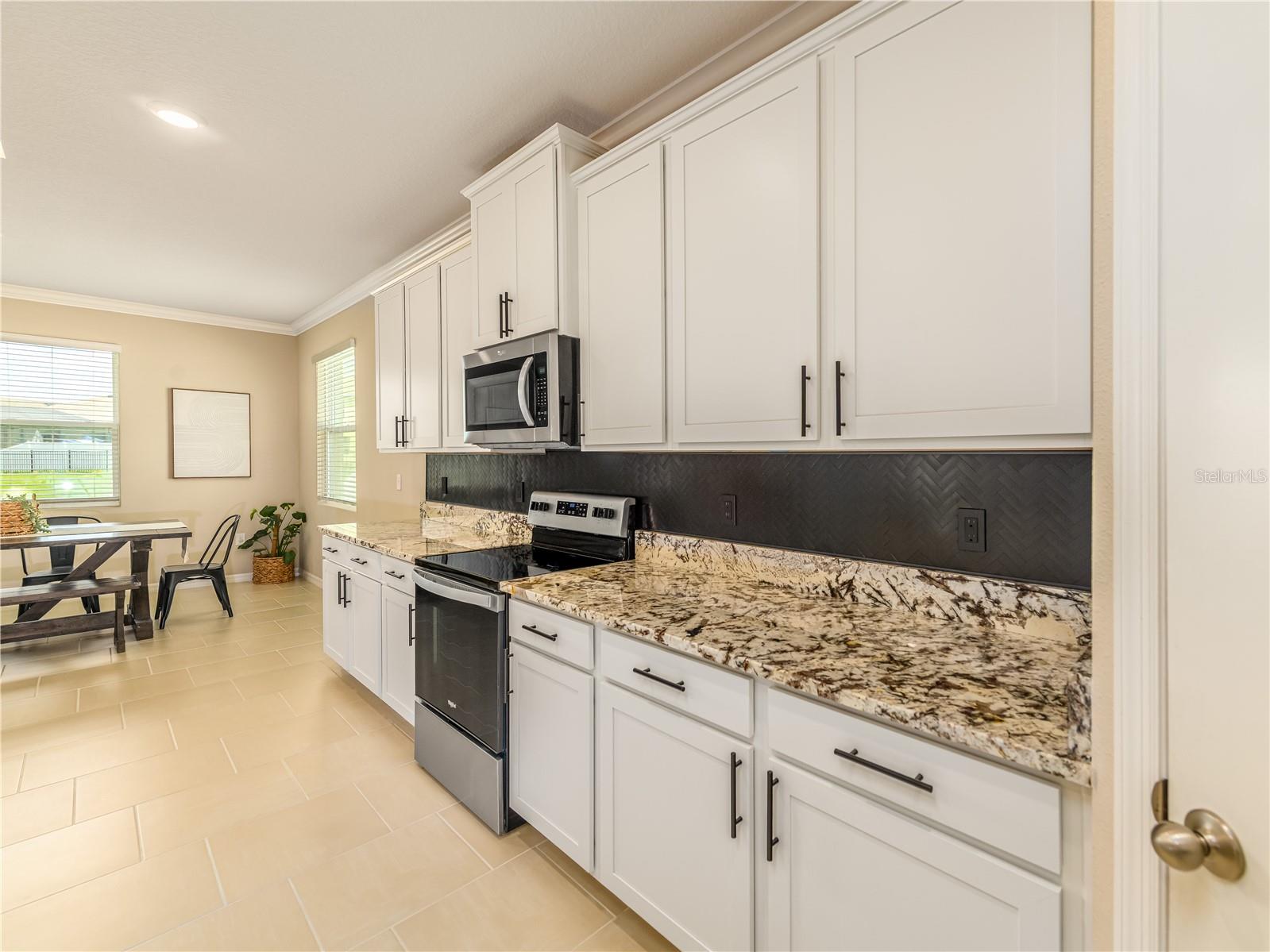 SILVERADO RANCH - Residential