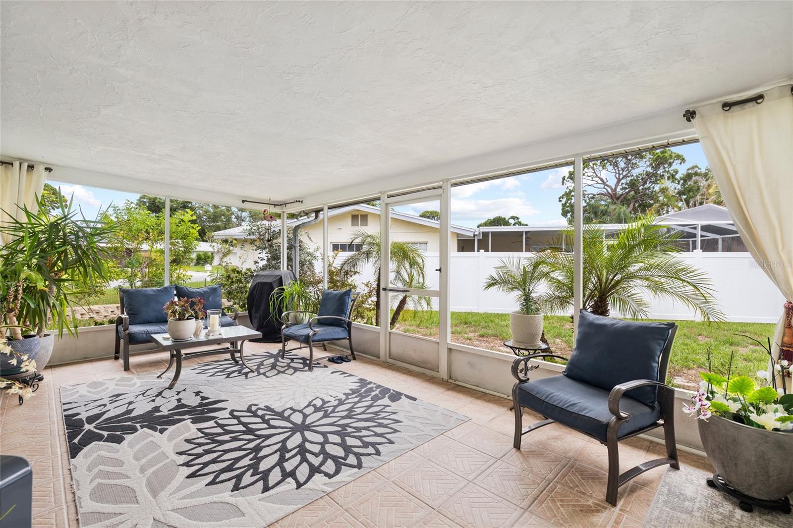 BAYHAVEN 1ST ADD - Residential