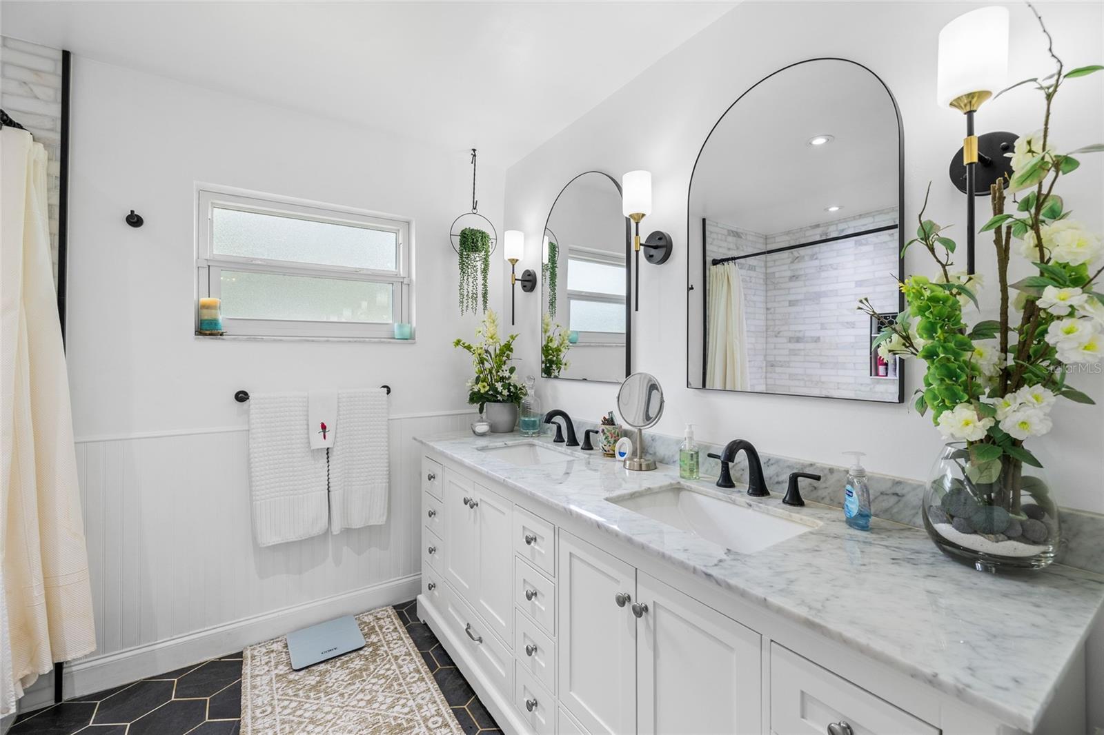 BAYHAVEN 1ST ADD - Residential