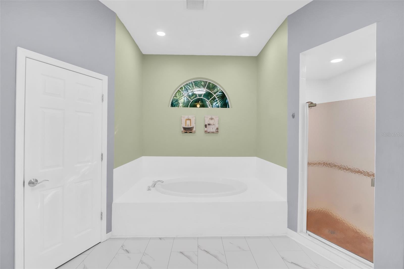KERSEY GROVES 1ST ADD - Residential