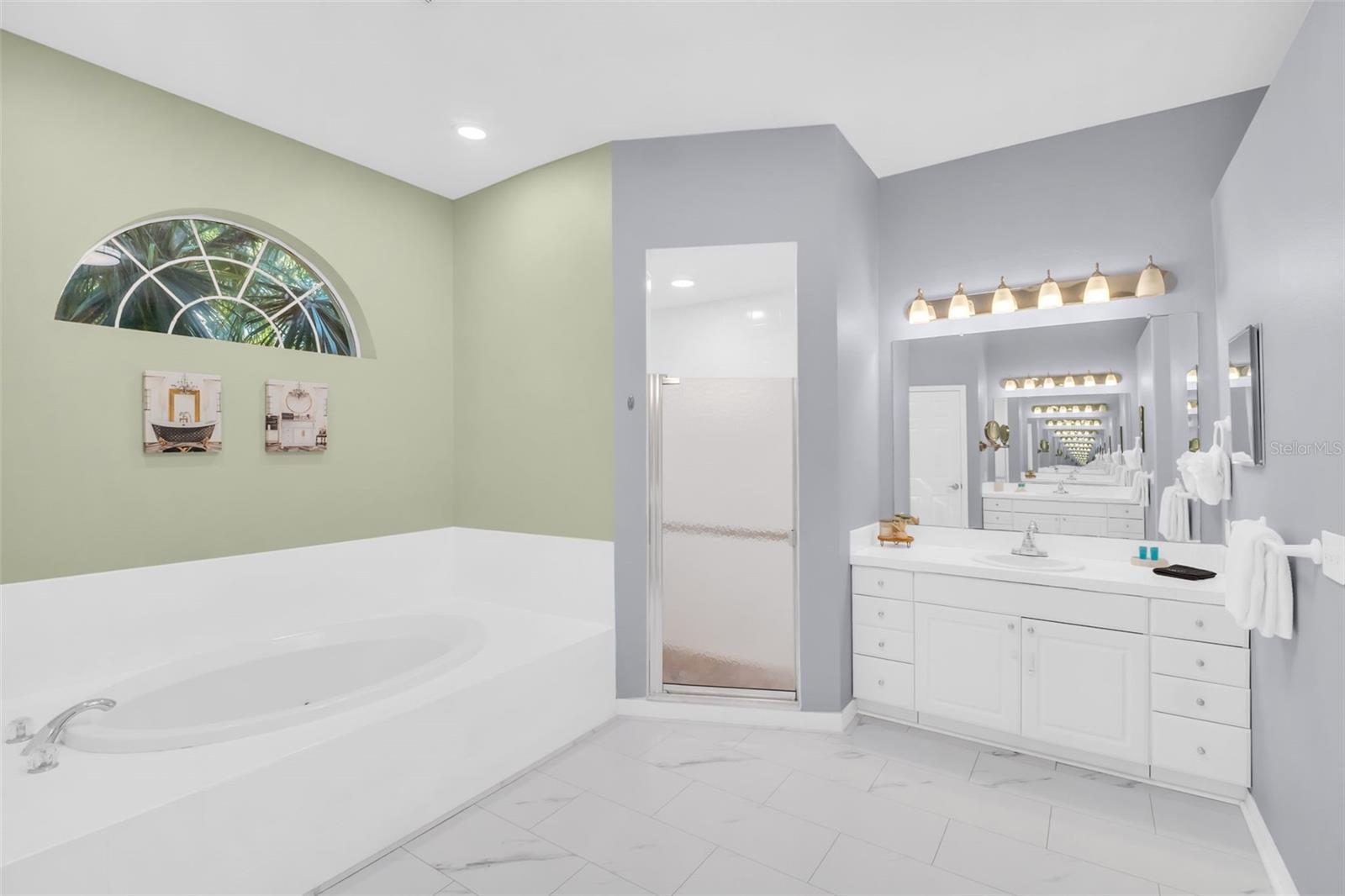 KERSEY GROVES 1ST ADD - Residential