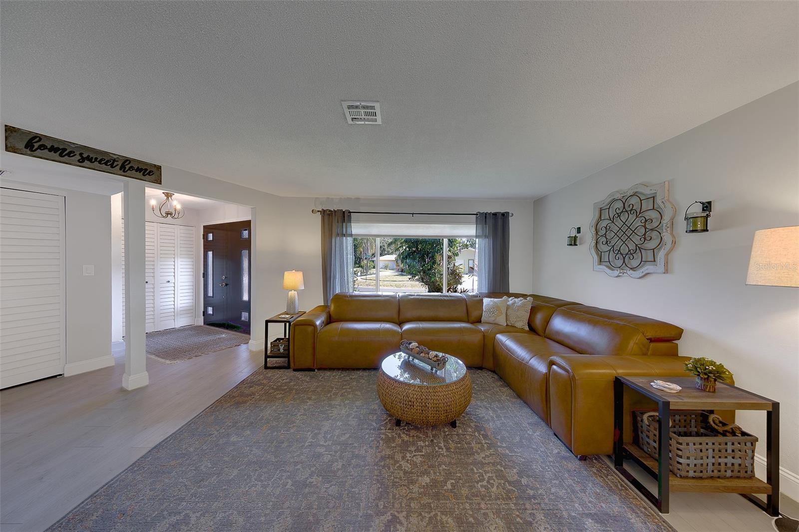 URBAN LAKE ESTATES 2ND ADD - Residential