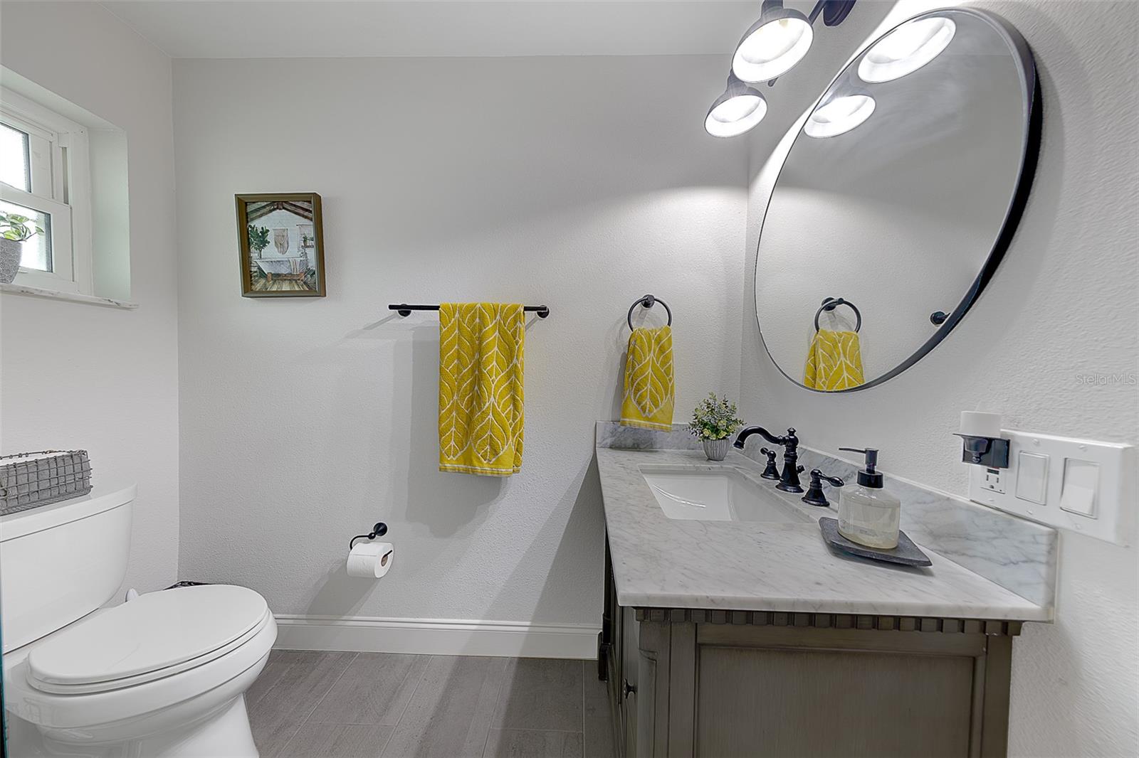 URBAN LAKE ESTATES 2ND ADD - Residential