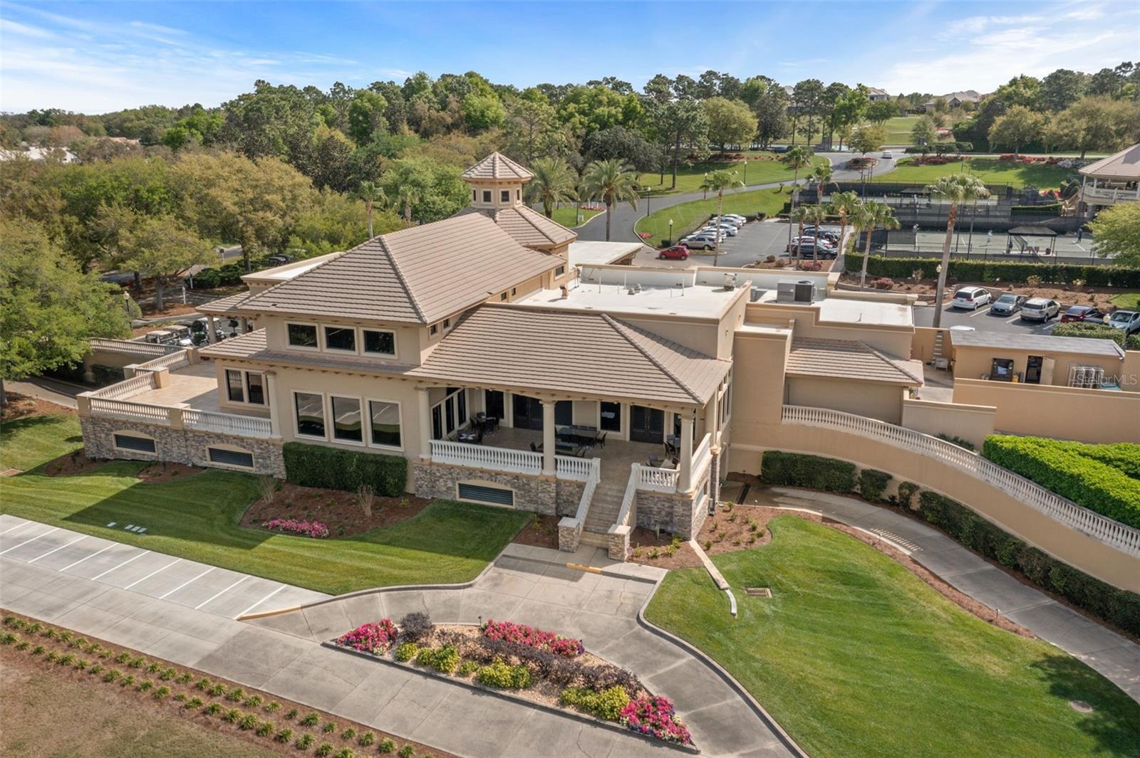 WOODVIEW VILLAS 02 - Residential