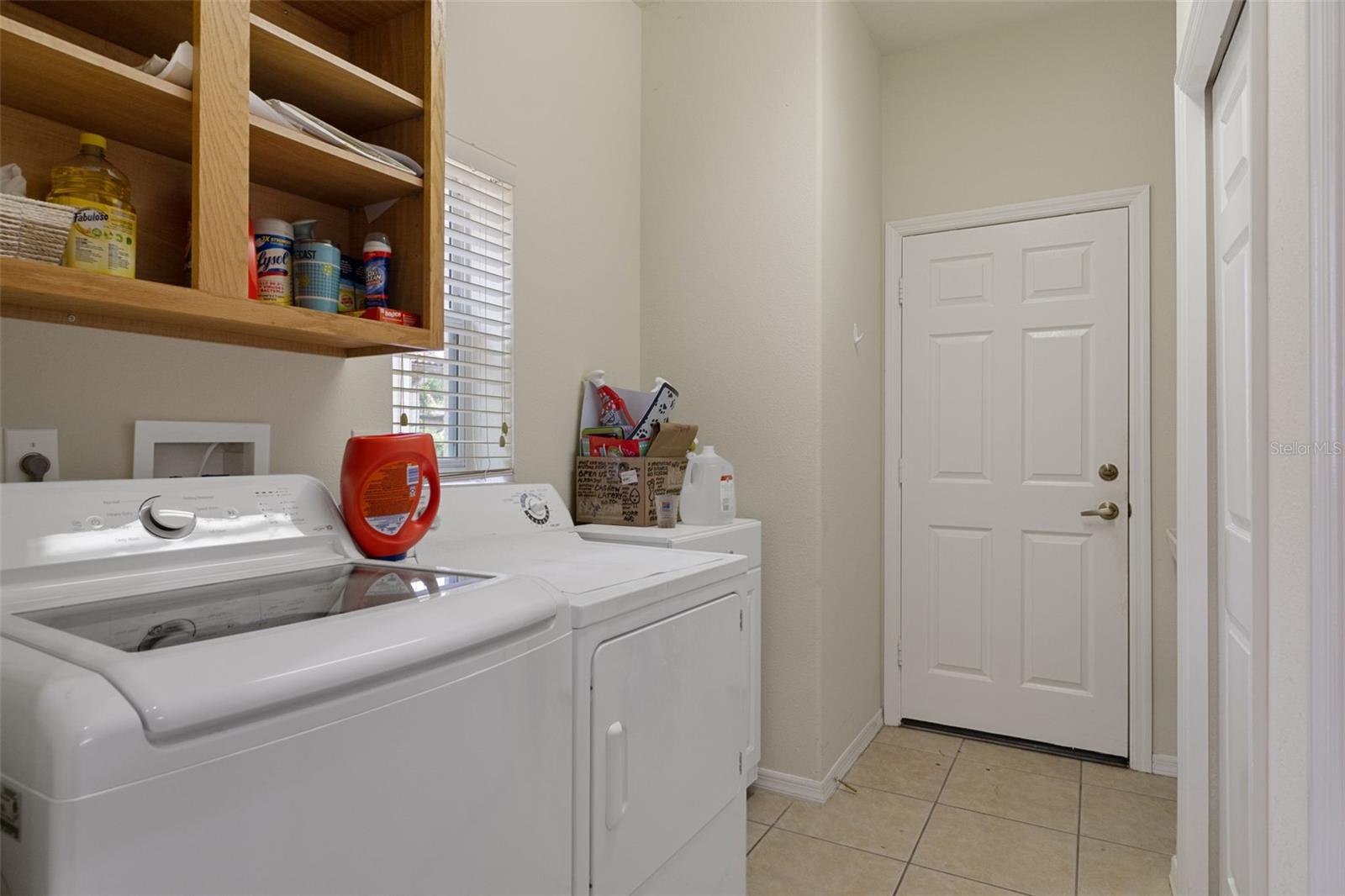 WOODVIEW VILLAS 02 - Residential