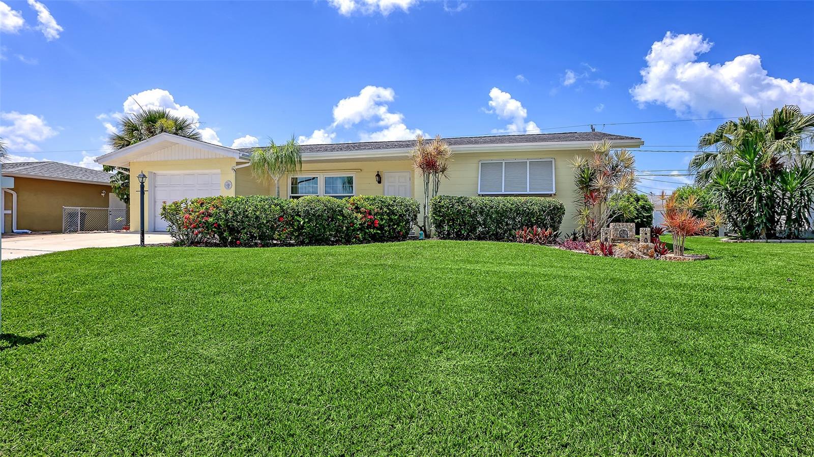 VENICE GARDENS - Residential