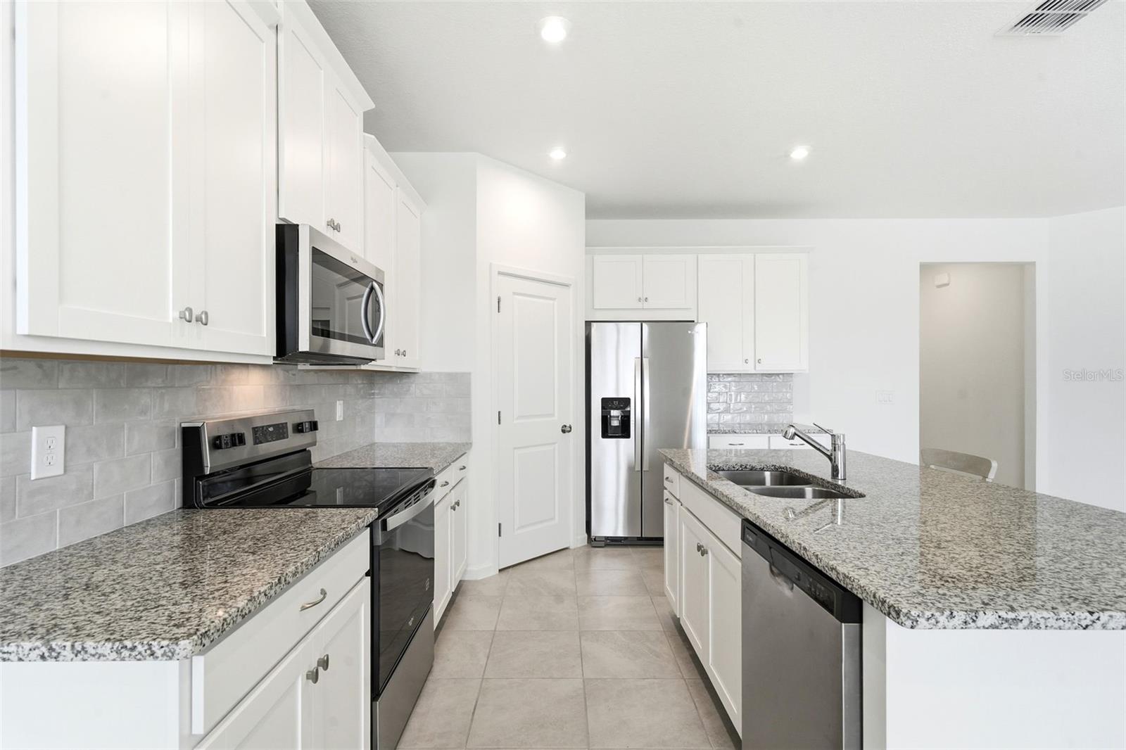 RAINWOOD PHASE 1 - Residential