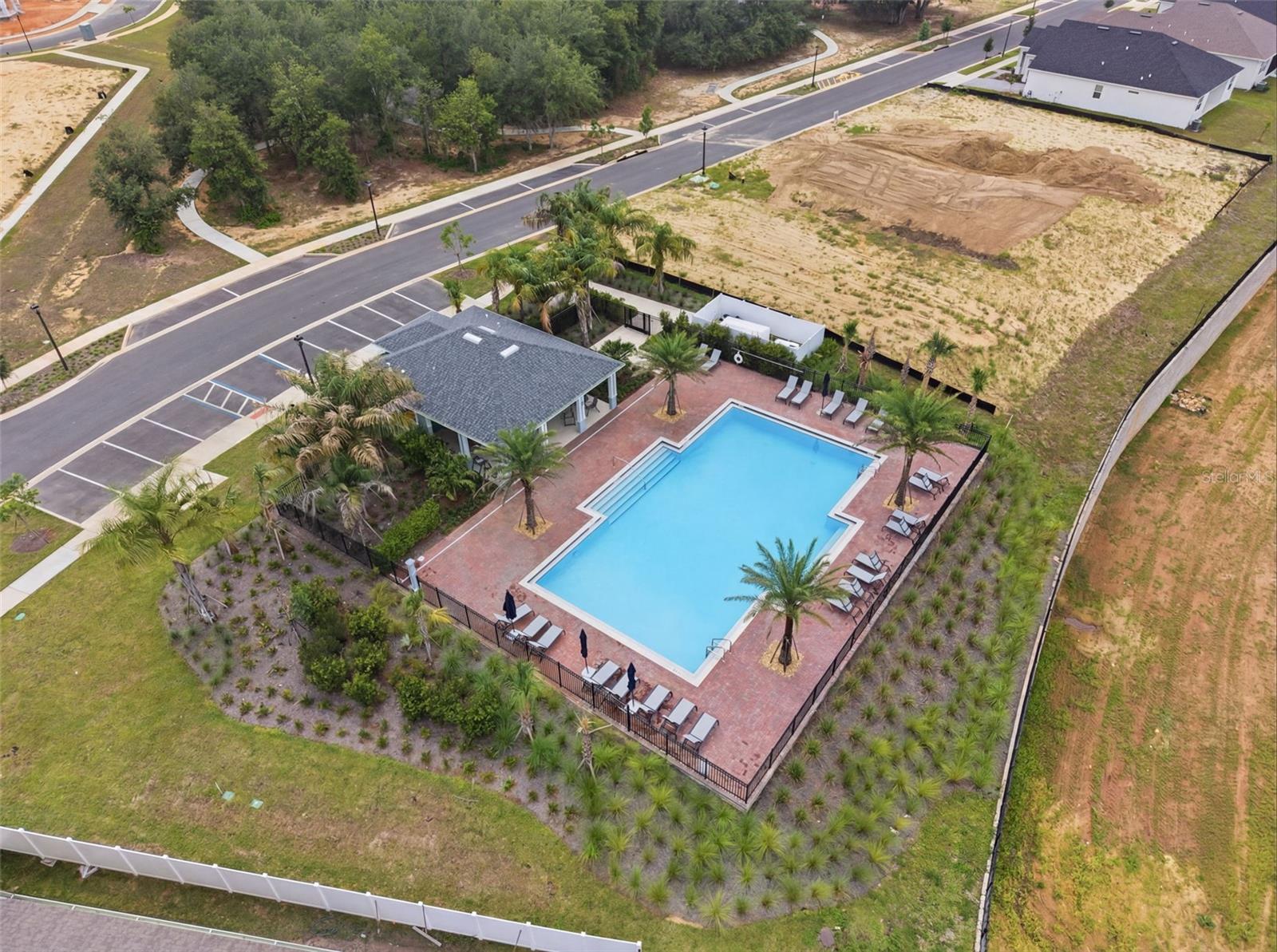 RAINWOOD PHASE 1 - Residential