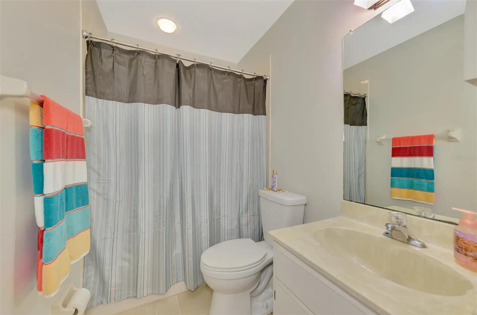 VILLAGE AT WILDFLOWER CC PH 04 B - Residential