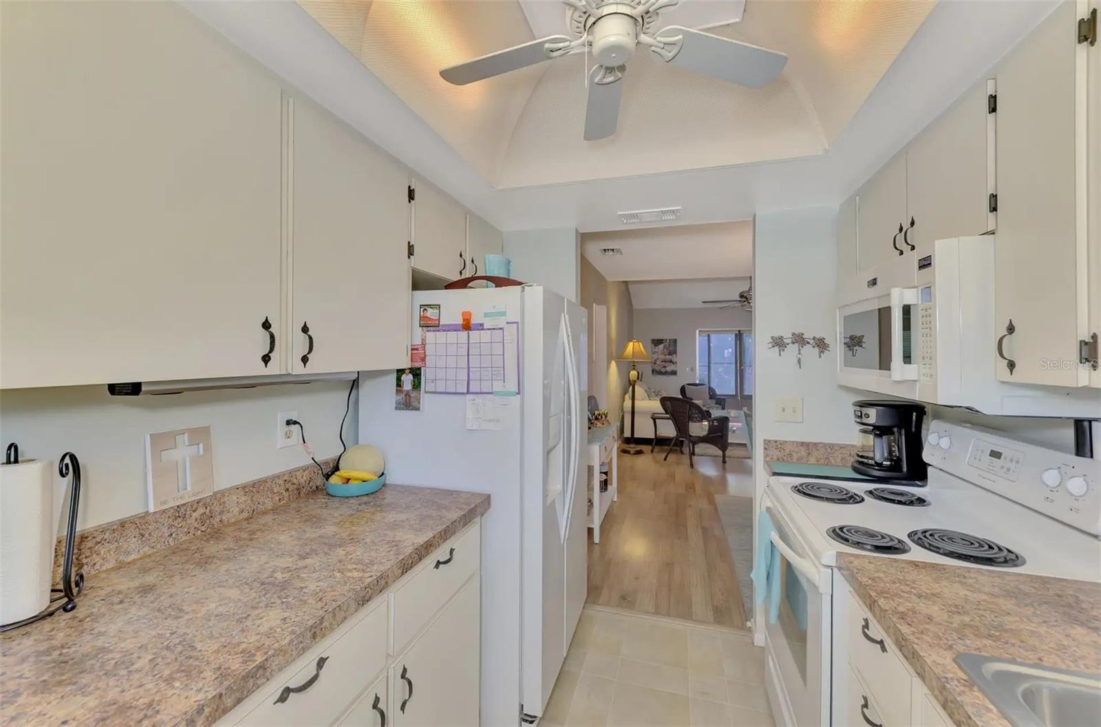 VILLAGE AT WILDFLOWER CC PH 04 B - Residential