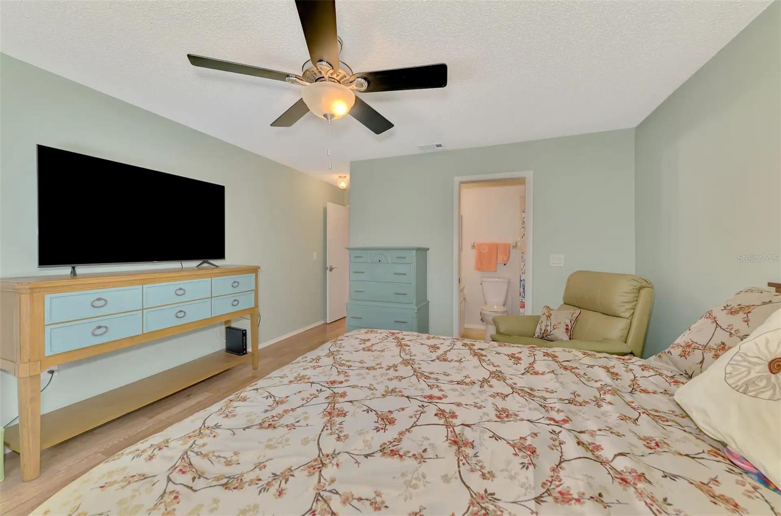 VILLAGE AT WILDFLOWER CC PH 04 B - Residential