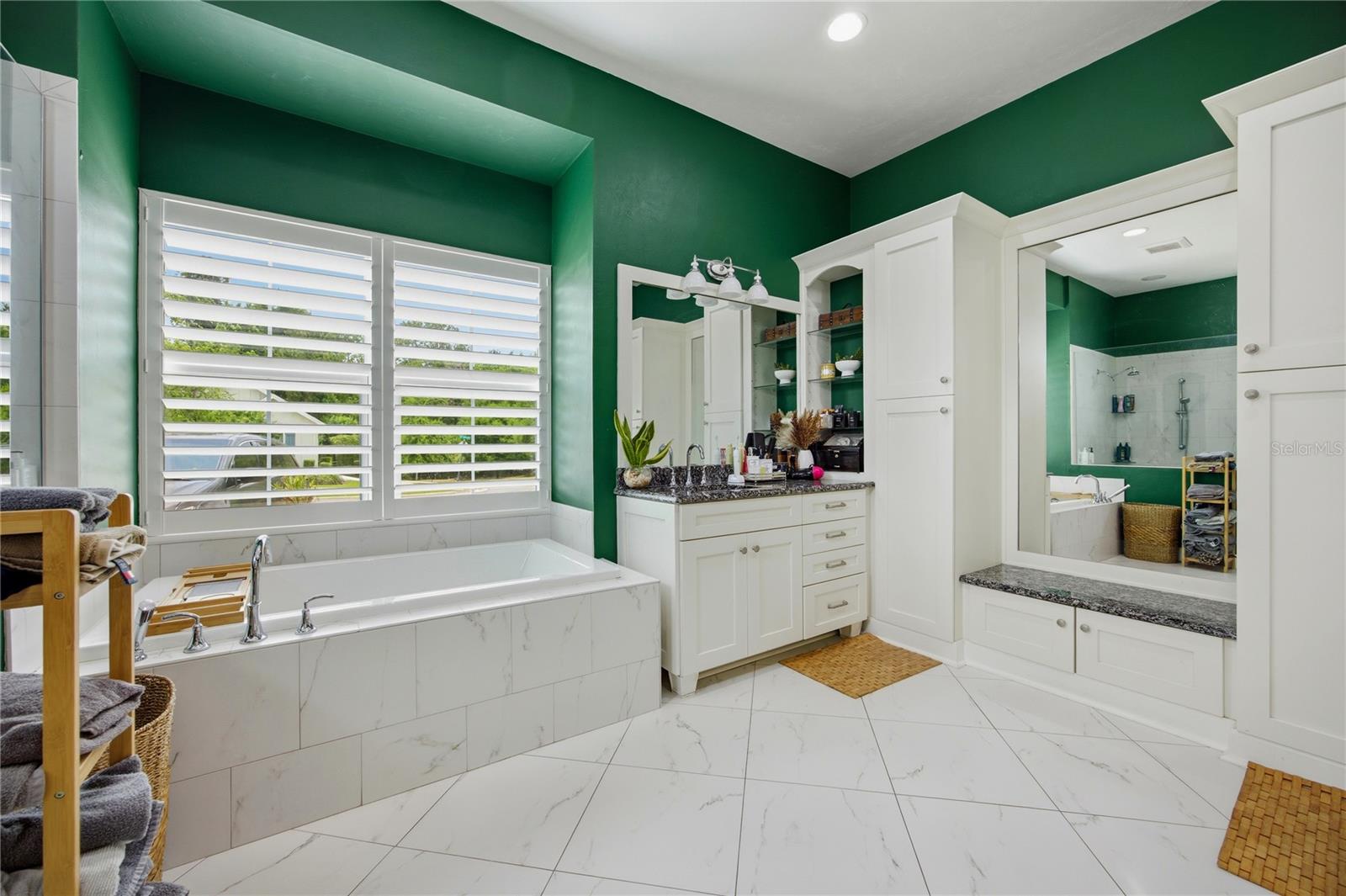 GREYSTONE - Residential