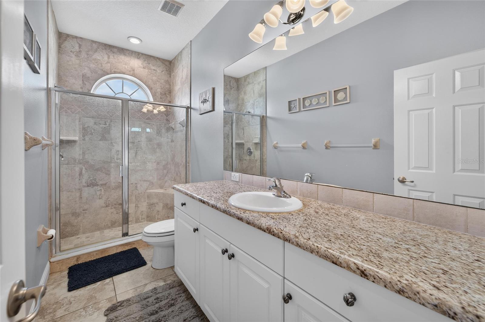 WHITCOMB POINT - Residential