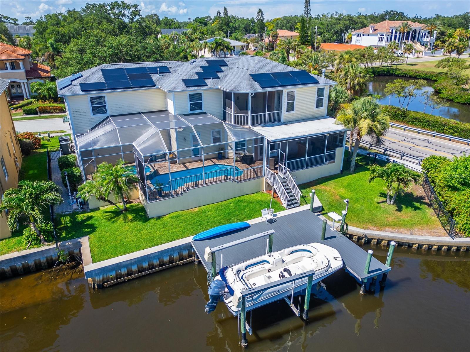 WHITCOMB POINT - Residential
