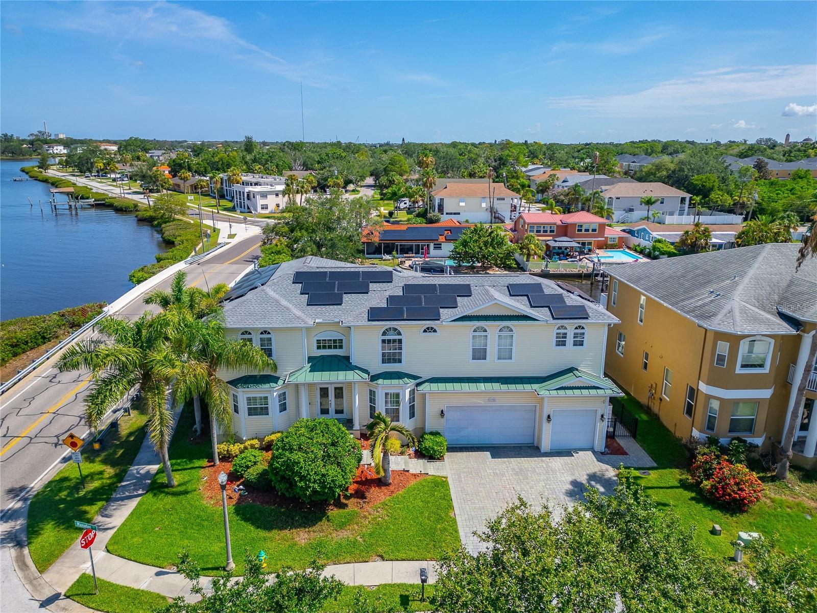 WHITCOMB POINT - Residential
