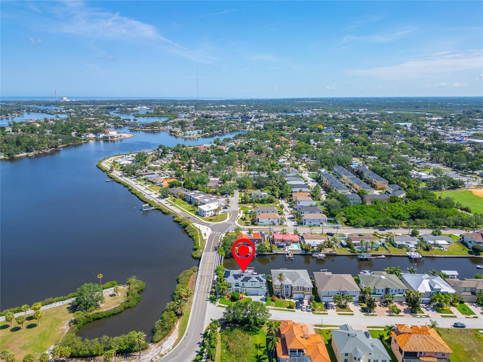 WHITCOMB POINT - Residential