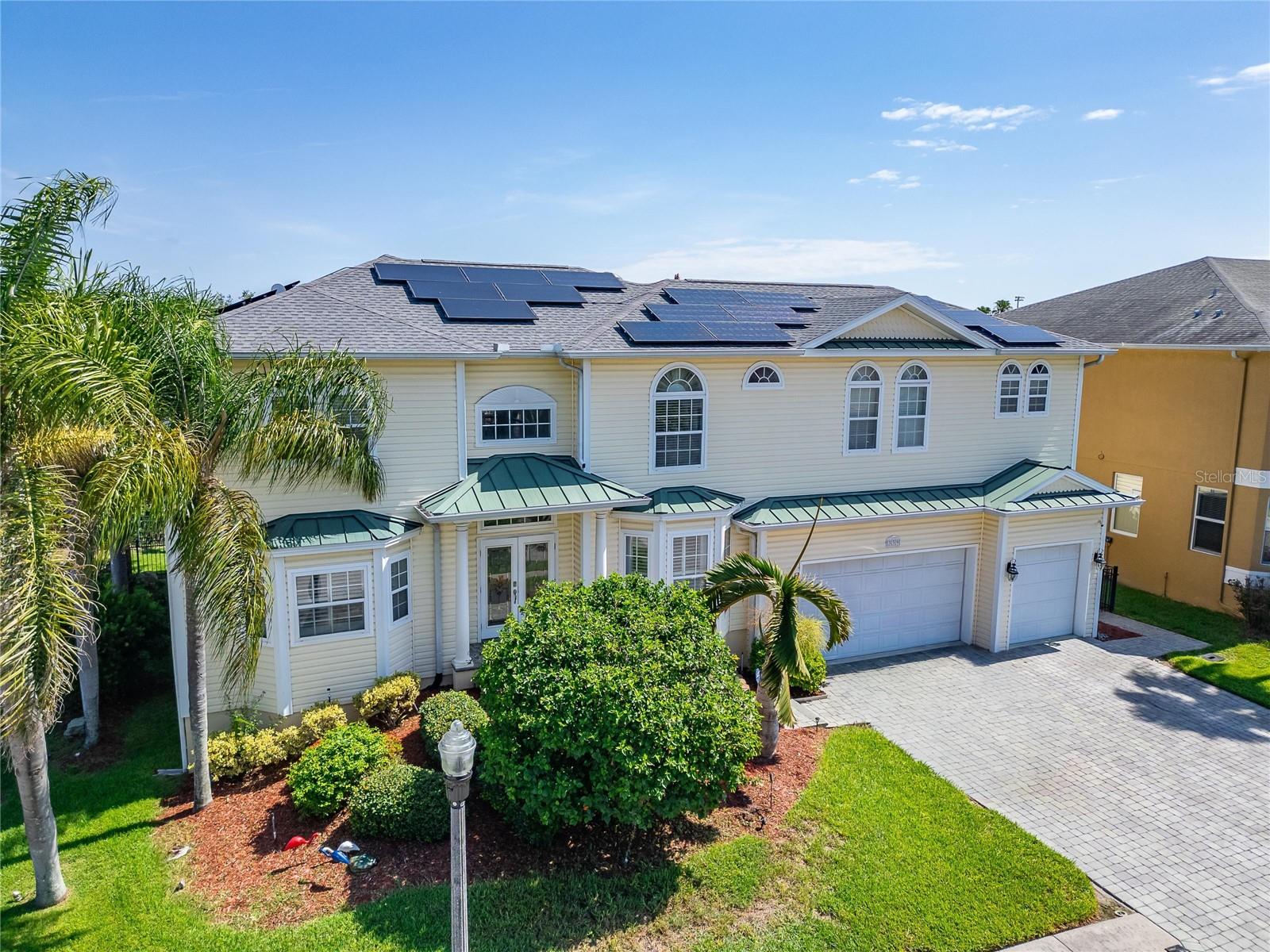 WHITCOMB POINT - Residential