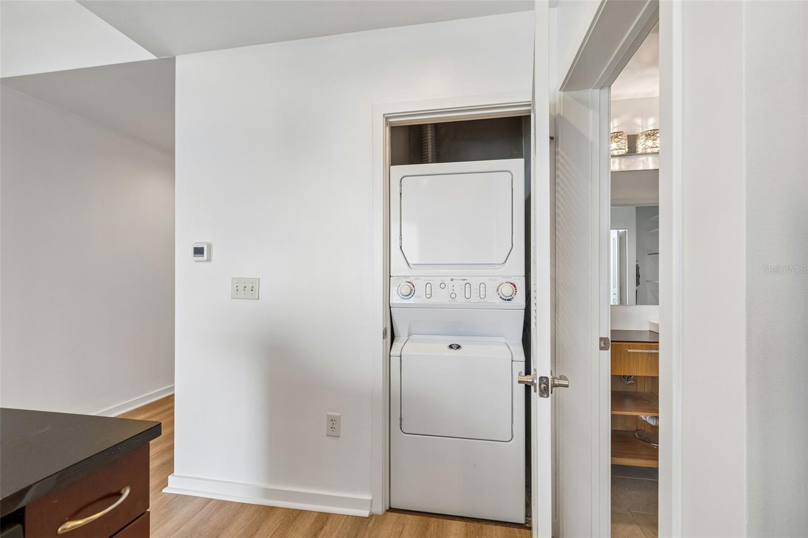 SKYPOINT A CONDO - Residential