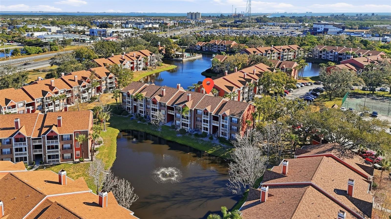 VANTAGE POINT CONDO - Residential Lease