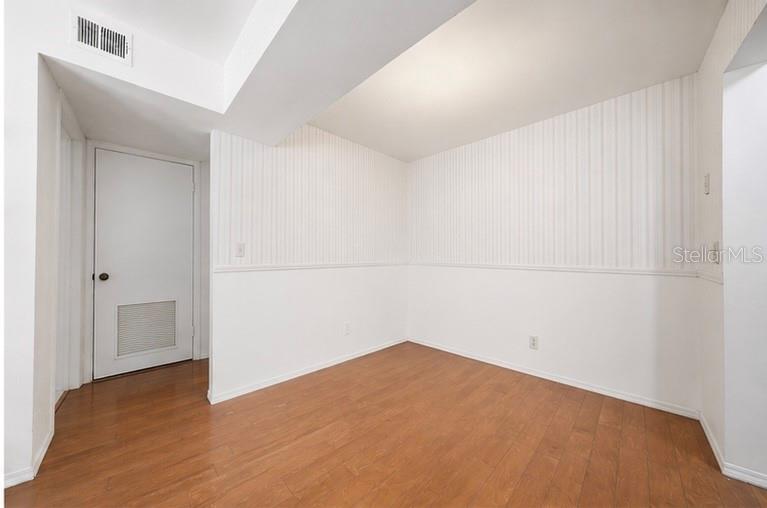 VANTAGE POINT CONDO - Residential Lease