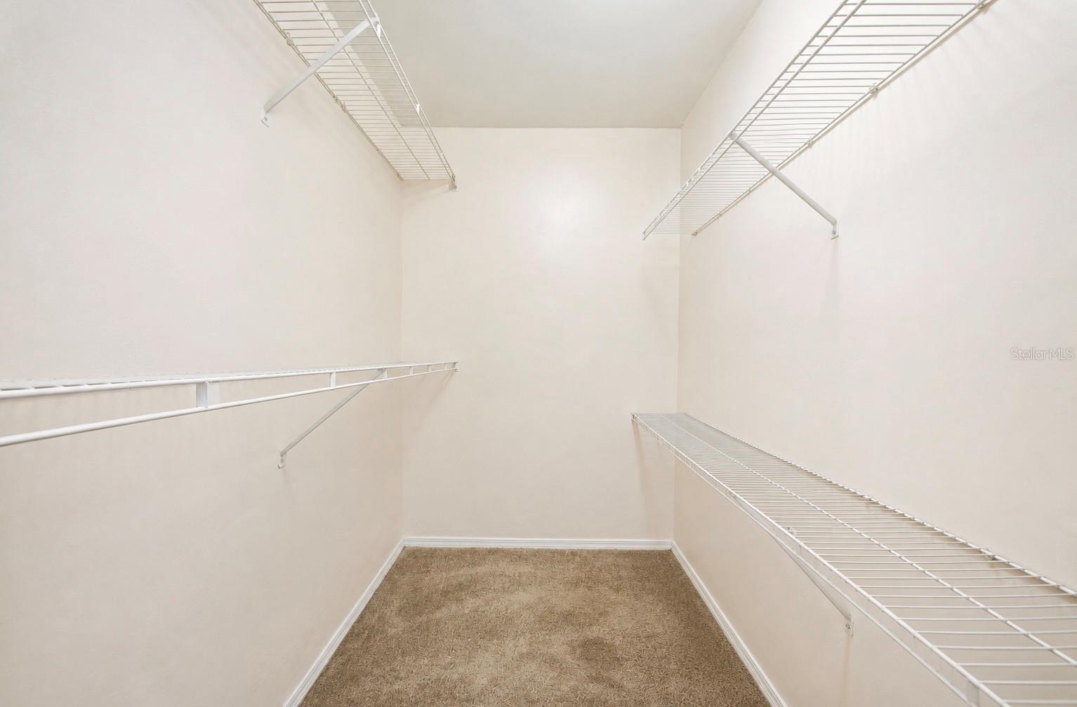 VANTAGE POINT CONDO - Residential Lease