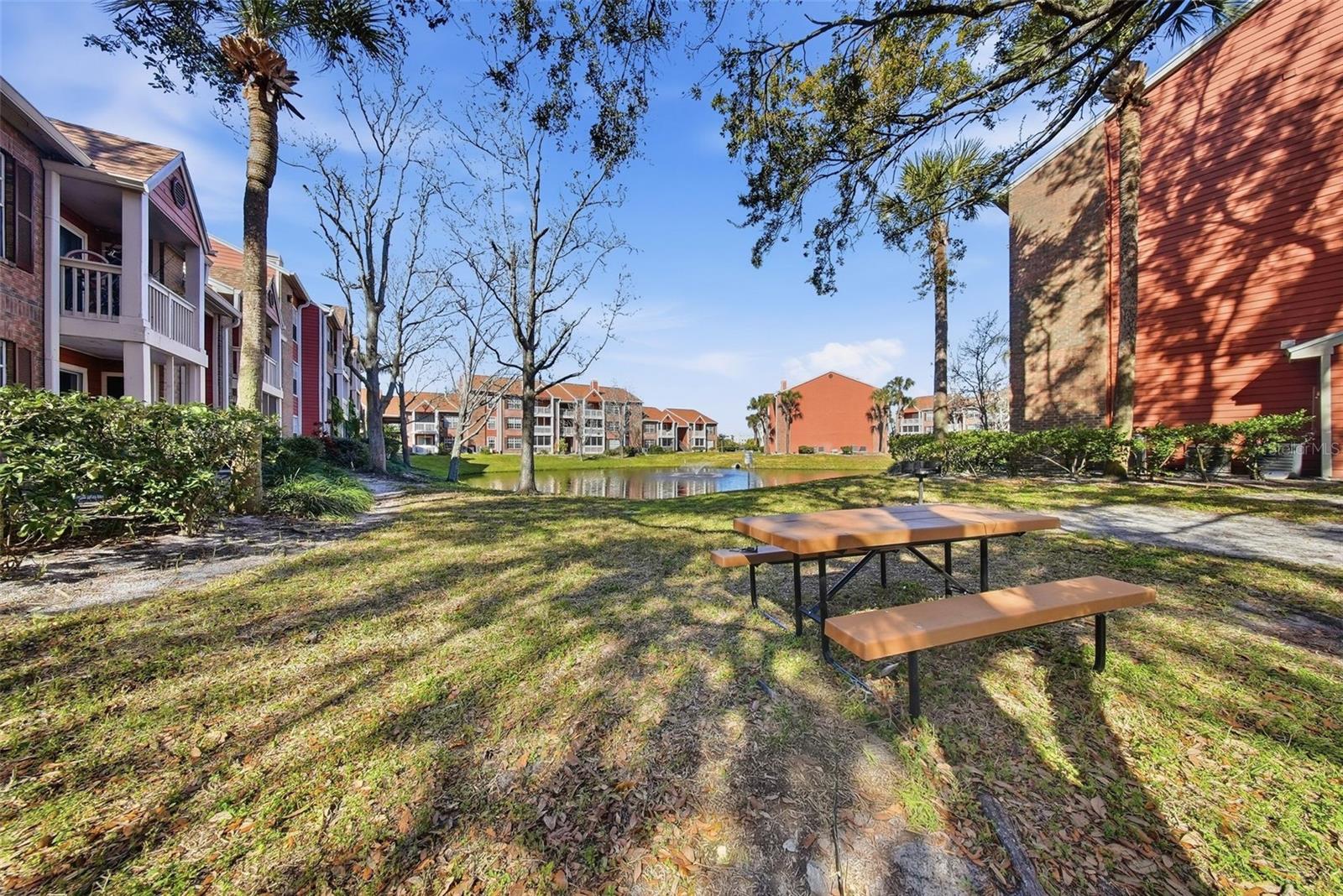 VANTAGE POINT CONDO - Residential Lease