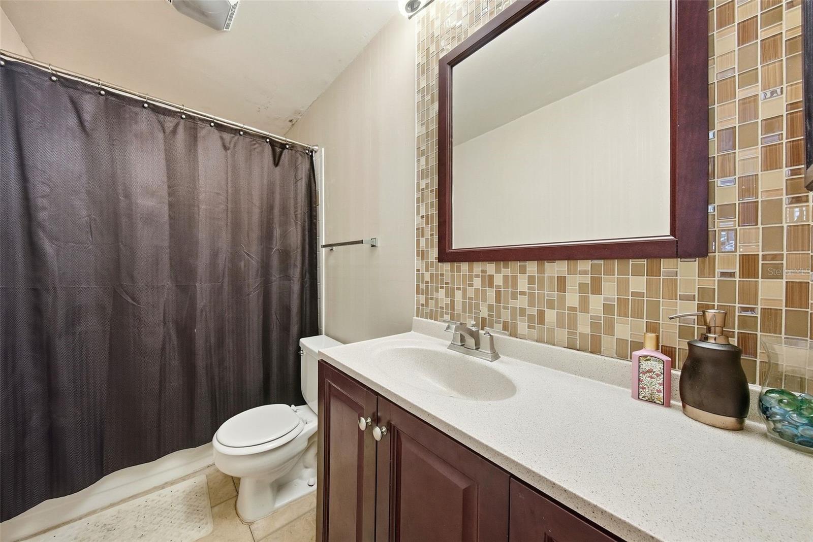 VANTAGE POINT CONDO - Residential Lease