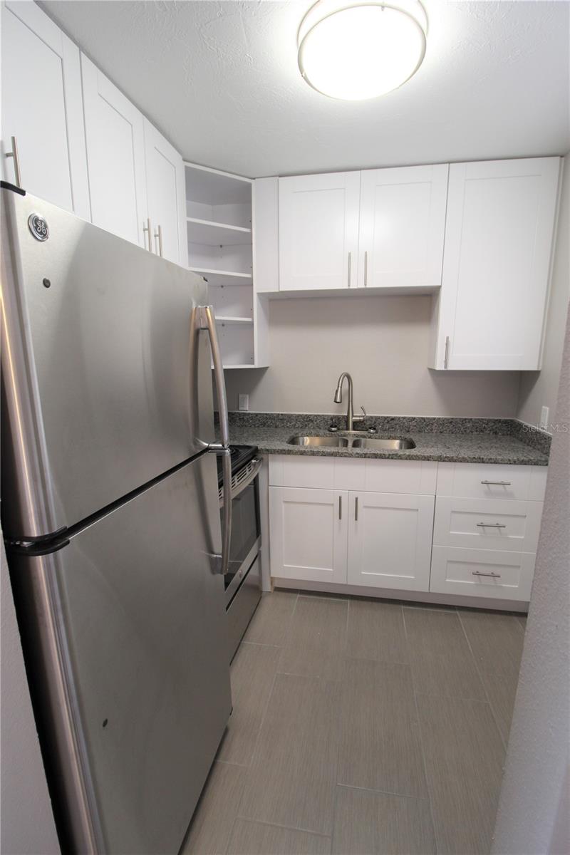 SOUTH GATE - Residential Lease