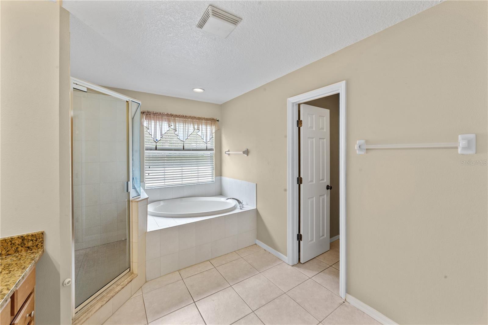 BARRINGTON RIDGE PH 1C - Residential