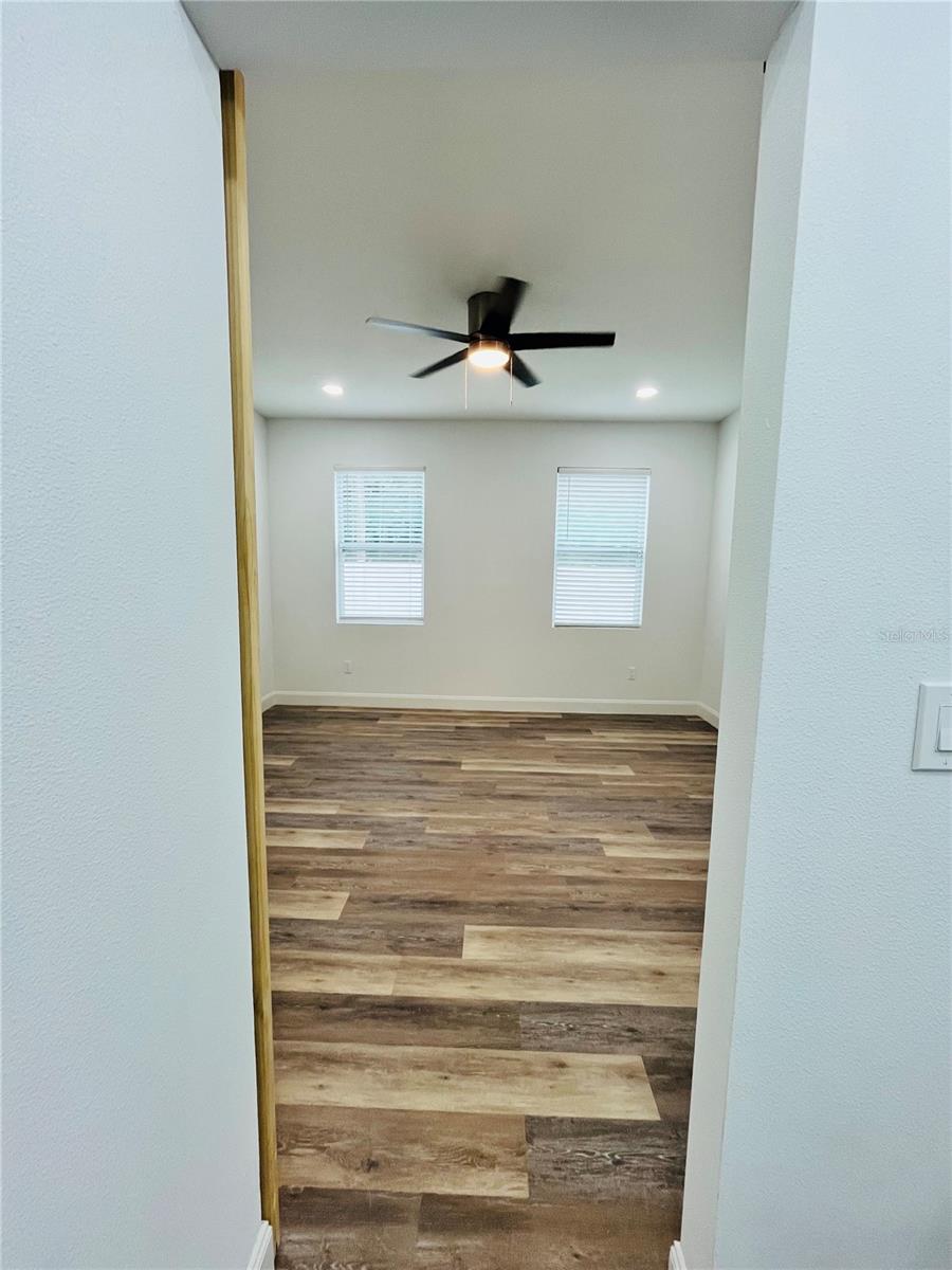 LAKEWOOD VILLAS - Residential
