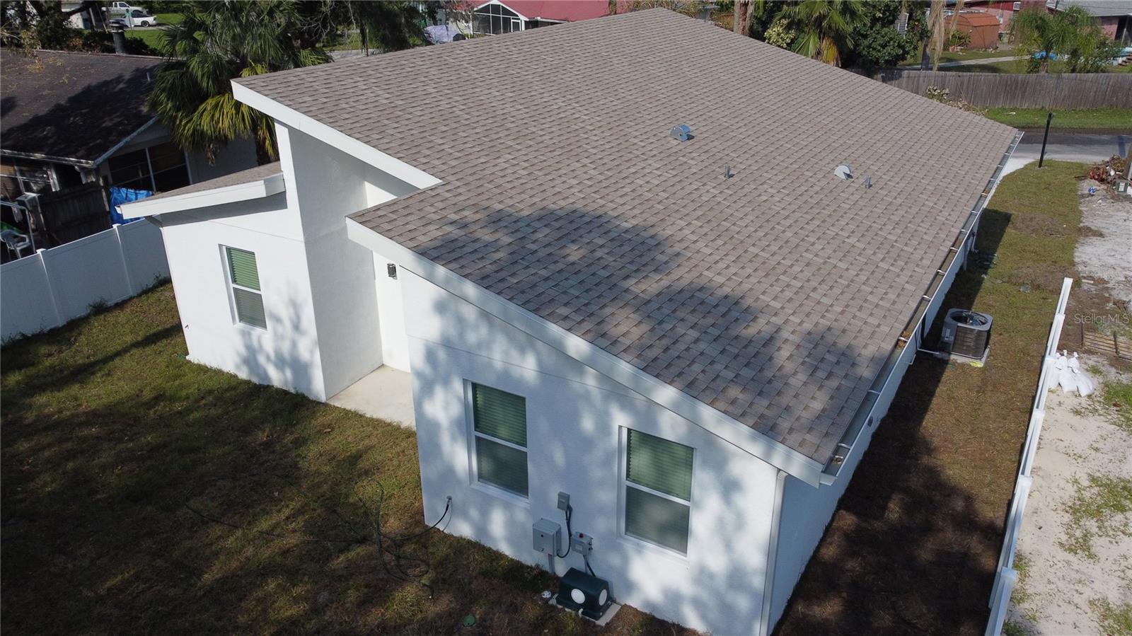 LAKEWOOD VILLAS - Residential