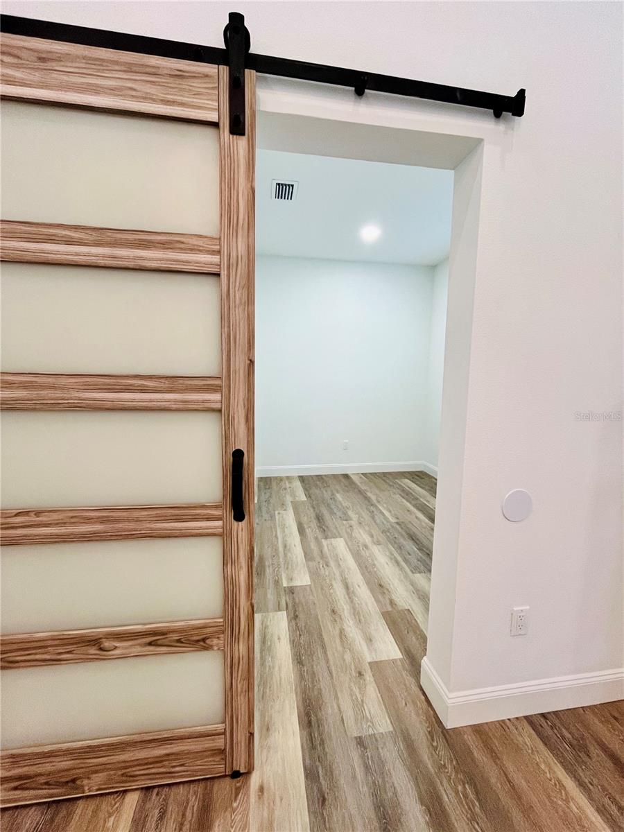 LAKEWOOD VILLAS - Residential