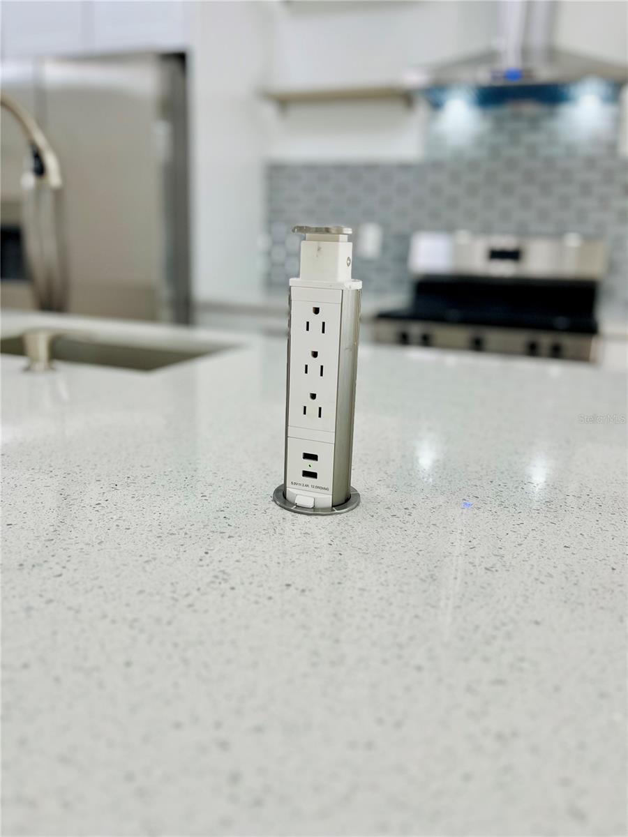 LAKEWOOD VILLAS - Residential