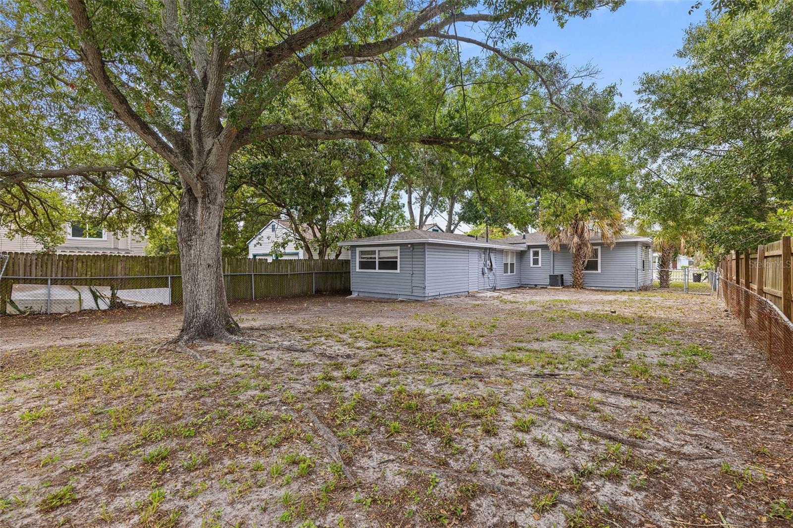HALLS CENTRAL AVE 3 - Residential