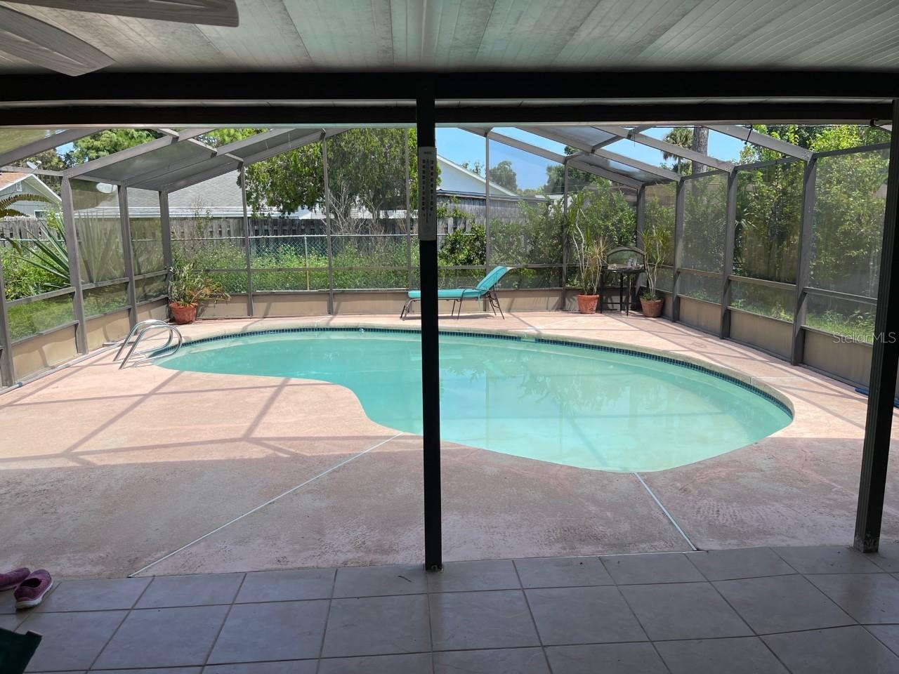 Florida Shores 01 - Residential