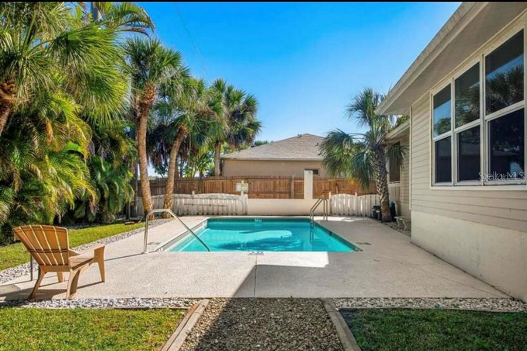 TOWNS-END SHORES - Residential