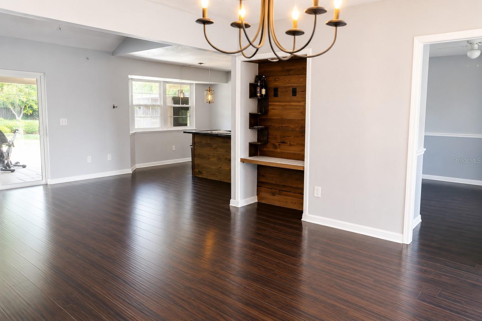 DELTONA LAKES UN 11 - Residential