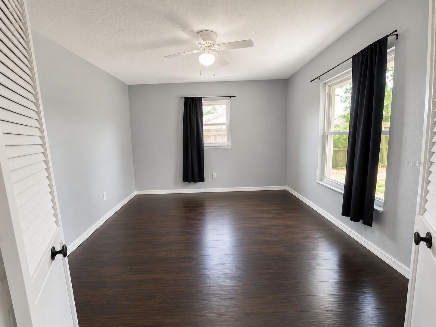 DELTONA LAKES UN 11 - Residential