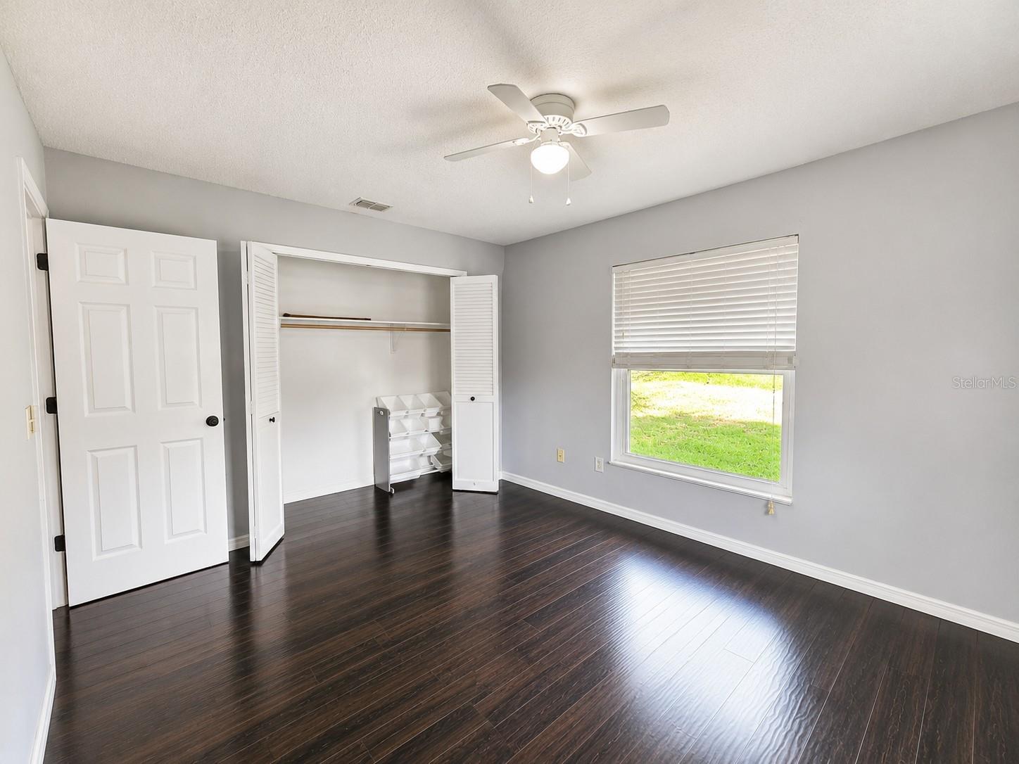 DELTONA LAKES UN 11 - Residential