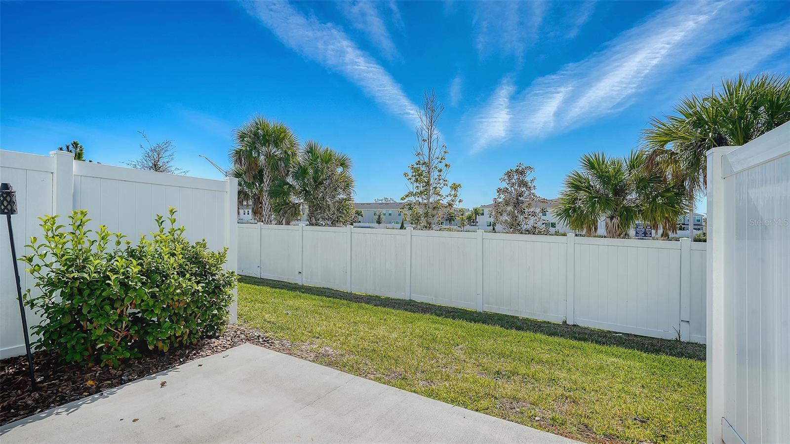 AVALON WOODS - Residential