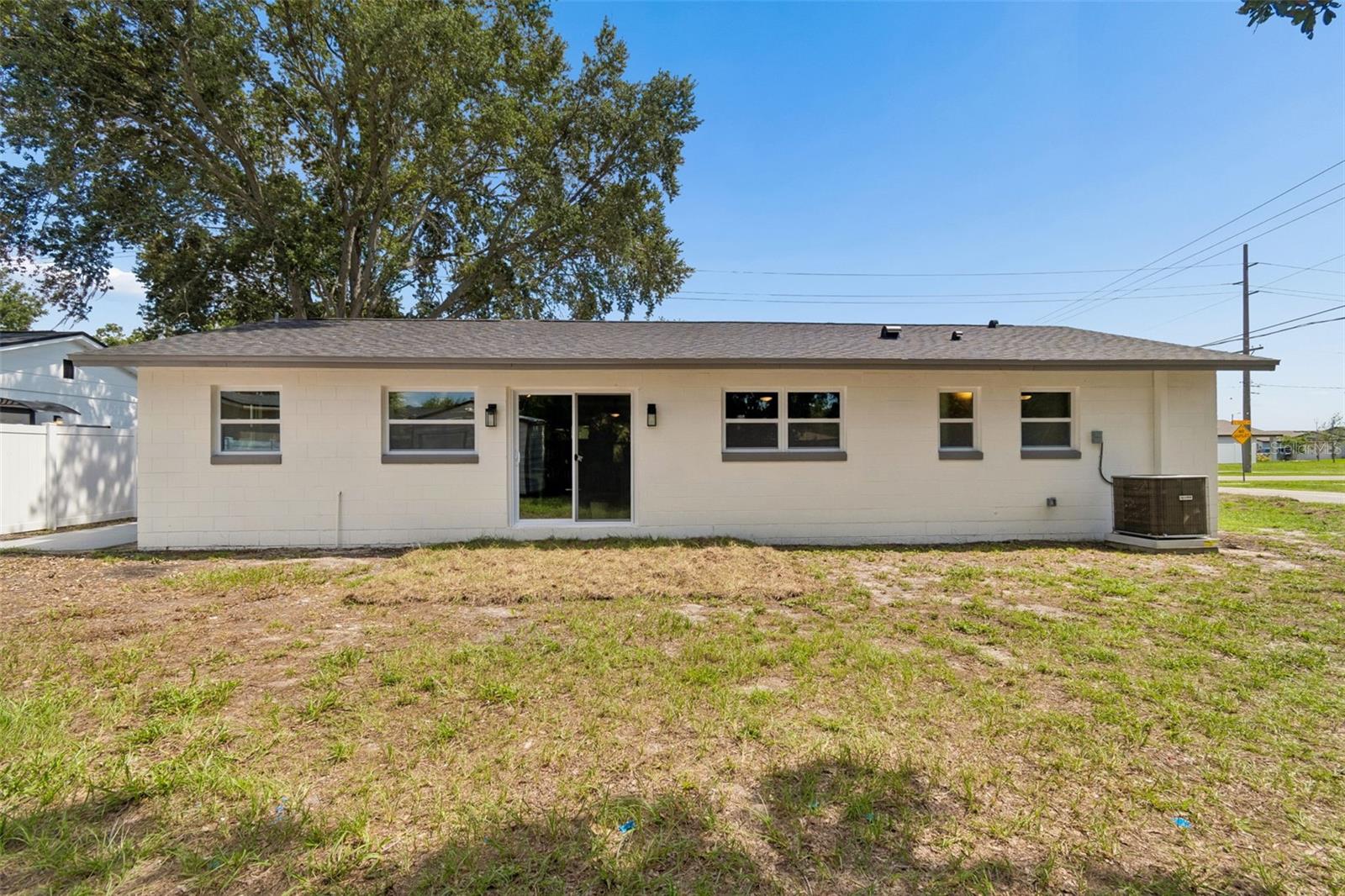 PALM RIVER VILLAGE - Residential