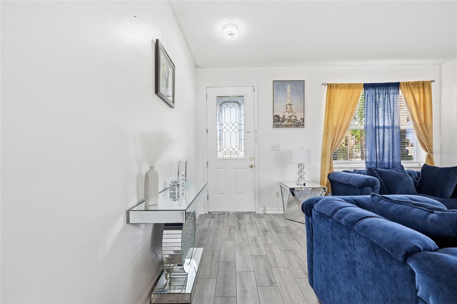 OAK LNDG - Residential